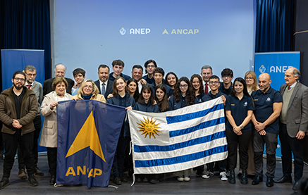 Liceales de Maldonado, finalistas del concurso de la NASA, parten a Cabo Cañaveral con el apoyo de ANCAP
