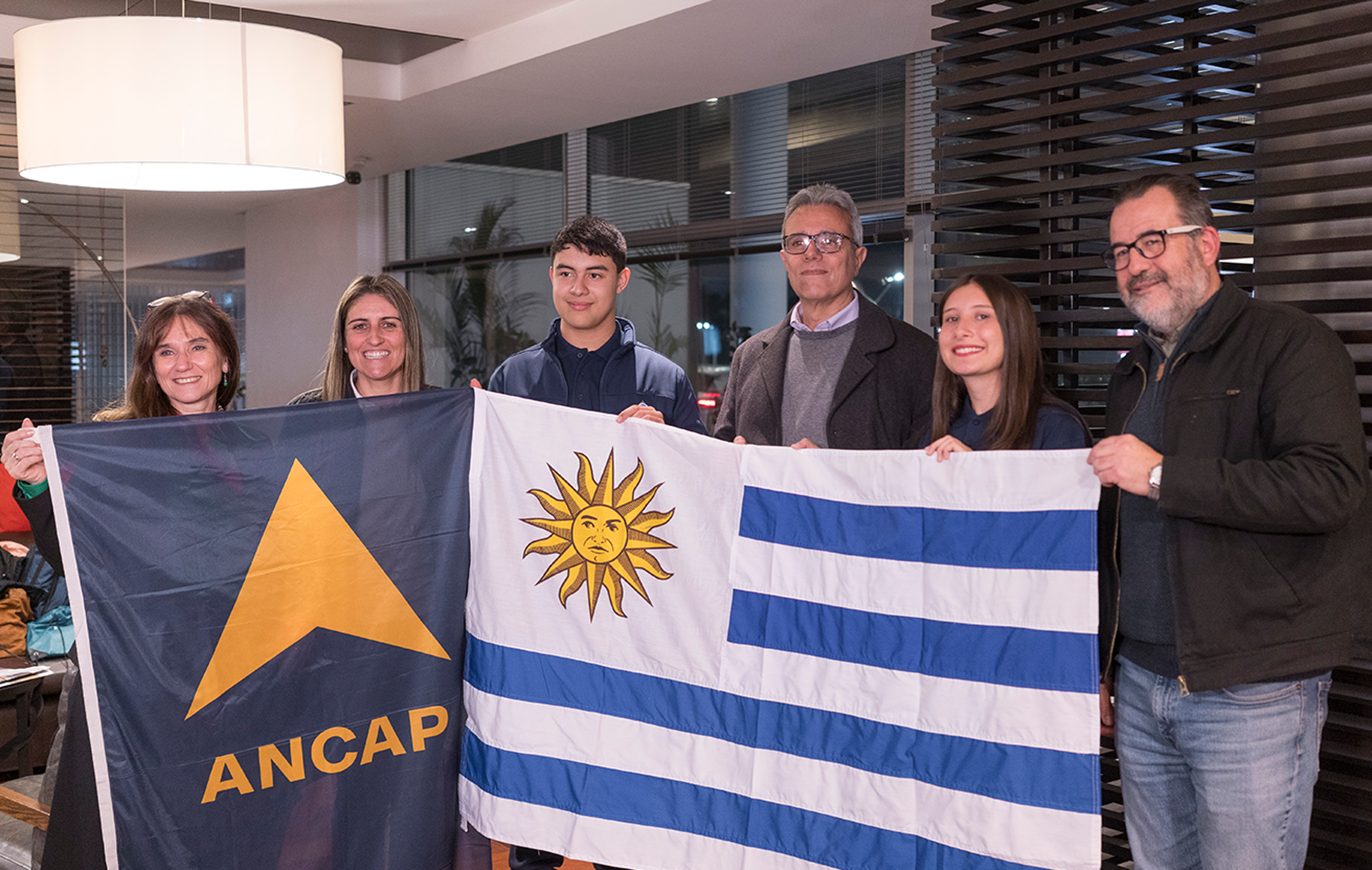ANCAP apoya a estudiantes clasificados en certamen anual de la NASA